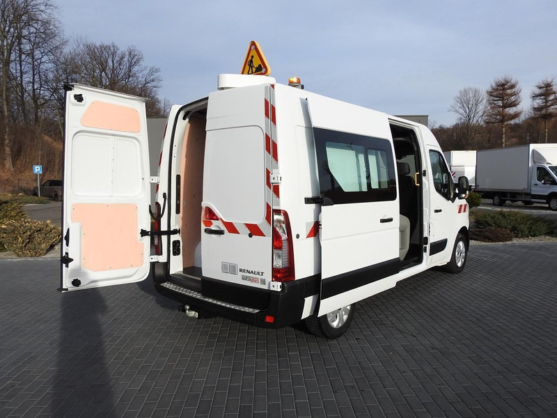Renault MASTER FURGON BRYGADÓWKA 7 MIEJSC TEMPOMAT KLIMATYZACJA LEDY 1 - Kleinbus, Personentransporter: das Bild 3 Renault MASTER FURGON BRYGADÓWKA 7 MIEJSC TEMPOMAT KLIMATYZACJA LEDY 1 - Kleinbus, Personentransporter: das Bild 3