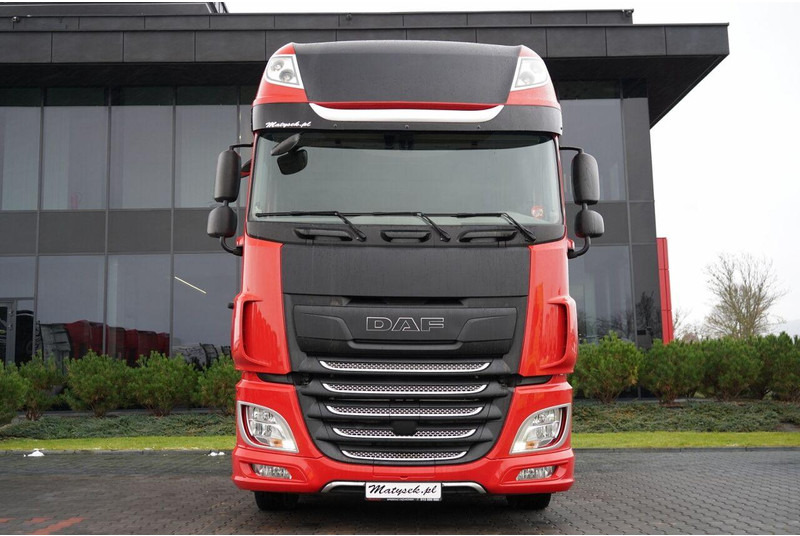 DAF XF 480 / LOW DECK / SUPER SPACE CAB / MEGA / 2021 - Sattelzugmaschine: das Bild 3 DAF XF 480 / LOW DECK / SUPER SPACE CAB / MEGA / 2021 - Sattelzugmaschine: das Bild 3