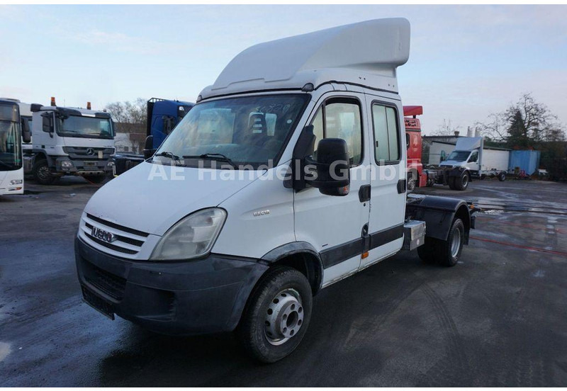 Iveco 65C18D Tractor - Sattelzugmaschine: das Bild 1 Iveco 65C18D Tractor - Sattelzugmaschine: das Bild 1