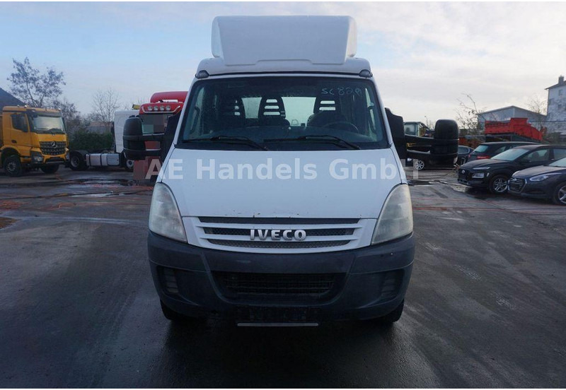 Iveco 65C18D Tractor - Sattelzugmaschine: das Bild 2 Iveco 65C18D Tractor - Sattelzugmaschine: das Bild 2