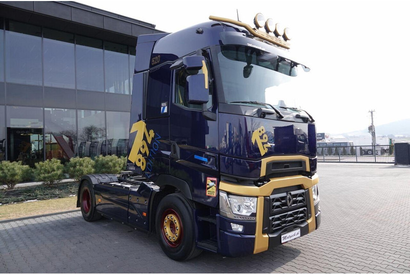 Renault T 520 / EDYCJA LIMITOWANA - 1894 / FULL AIRMATIC / I-PARK COOL / - Sattelzugmaschine: das Bild 4 Renault T 520 / EDYCJA LIMITOWANA - 1894 / FULL AIRMATIC / I-PARK COOL / - Sattelzugmaschine: das Bild 4