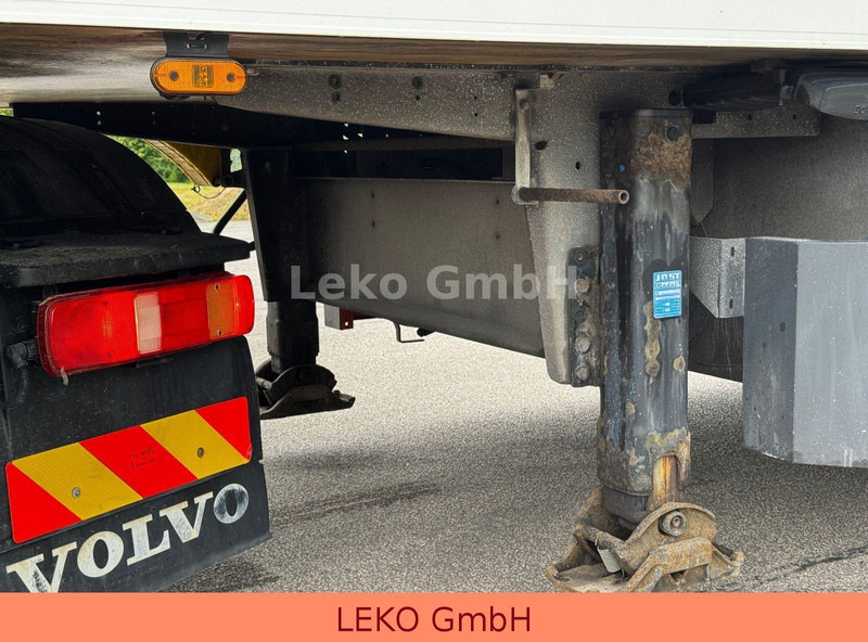 Koffer Auflieger Schmitz Cargobull SKO 24: das Bild 19