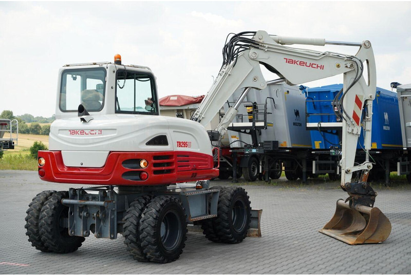 Takeuchi TB 295 W / KOPARKA KOŁOWA / 2016 ROK / PO KONTRAKCIE SERWISOWYM - Mobilbagger: das Bild 4 Takeuchi TB 295 W / KOPARKA KOŁOWA / 2016 ROK / PO KONTRAKCIE SERWISOWYM - Mobilbagger: das Bild 4