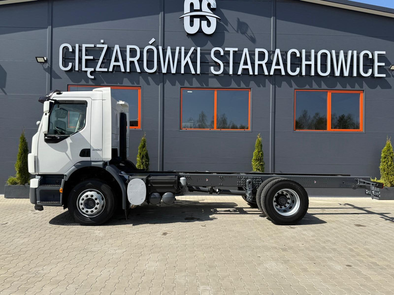 Volvo FE 18.280 FL FM //DAF DAF CF 65.220 E5 // rama pod zabudow - Fahrgestell LKW: das Bild 2 Volvo FE 18.280 FL FM //DAF DAF CF 65.220 E5 // rama pod zabudow - Fahrgestell LKW: das Bild 2