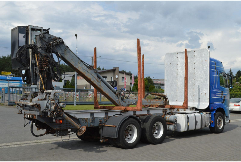 Volvo FH 13 520 FOR TRANSPORTING WOOD - Holztransporter, Autokran: das Bild 4 Volvo FH 13 520 FOR TRANSPORTING WOOD - Holztransporter, Autokran: das Bild 4