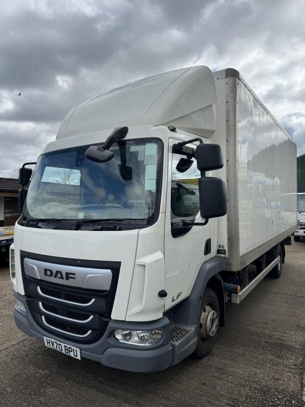 DAF LF LF 180 7.5Ton Boxvan with Tail-Lift - Koffer LKW: das Bild 1 DAF LF LF 180 7.5Ton Boxvan with Tail-Lift - Koffer LKW: das Bild 1