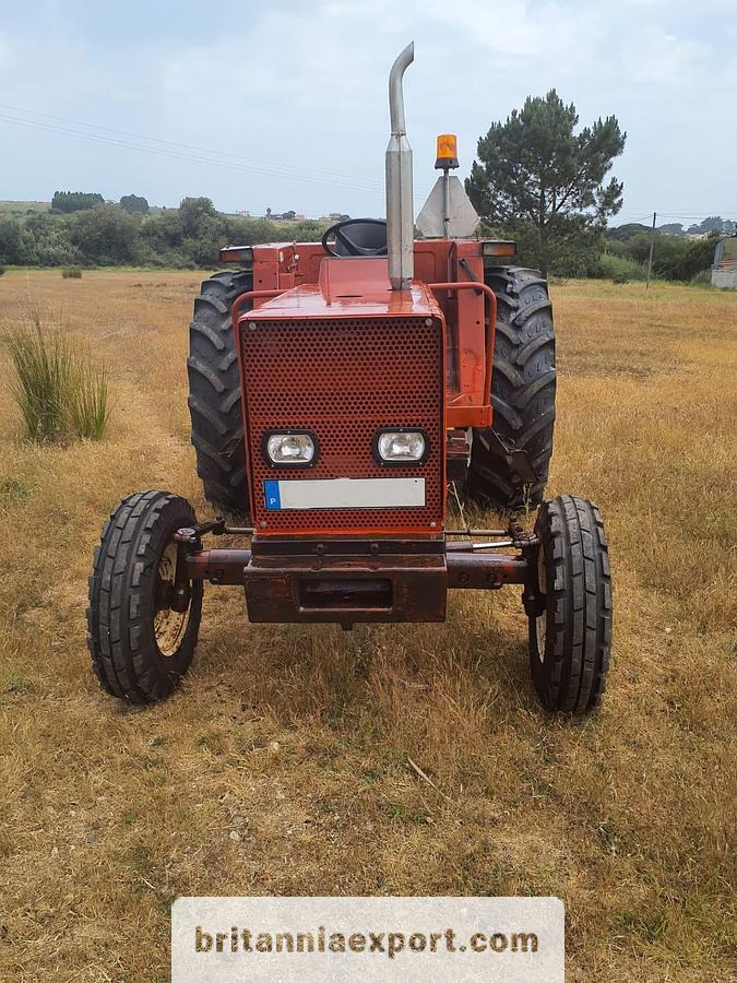 FIAT 780 | 4 cylinder | Oil brakes | Power steering - Traktor: das Bild 2 FIAT 780 | 4 cylinder | Oil brakes | Power steering - Traktor: das Bild 2