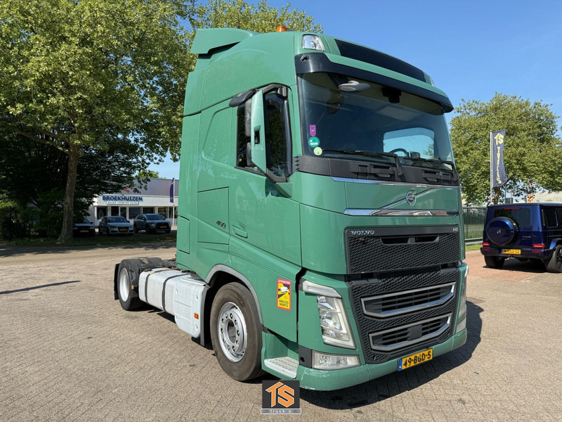 Volvo FH 460 - 2 TANKS - NL TOP TRUCK - TUV 9/25 - Sattelzugmaschine: das Bild 2 Volvo FH 460 - 2 TANKS - NL TOP TRUCK - TUV 9/25 - Sattelzugmaschine: das Bild 2