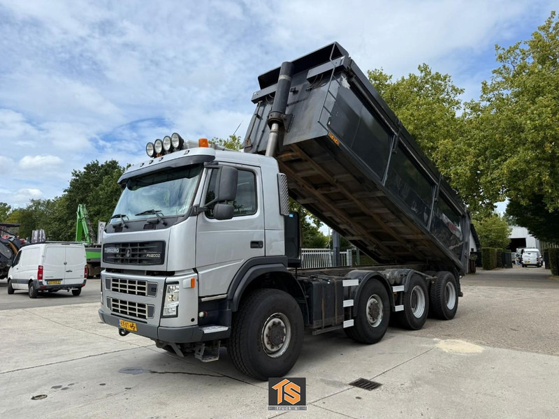Terberg FM2000-T 8X8 - EURO 5 - AUTOMATIC - KIPPER/TIPPER - NL TRUCK - ISOLATED HARDOX - TOP! - Kipper: das Bild 1 Terberg FM2000-T 8X8 - EURO 5 - AUTOMATIC - KIPPER/TIPPER - NL TRUCK - ISOLATED HARDOX - TOP! - Kipper: das Bild 1