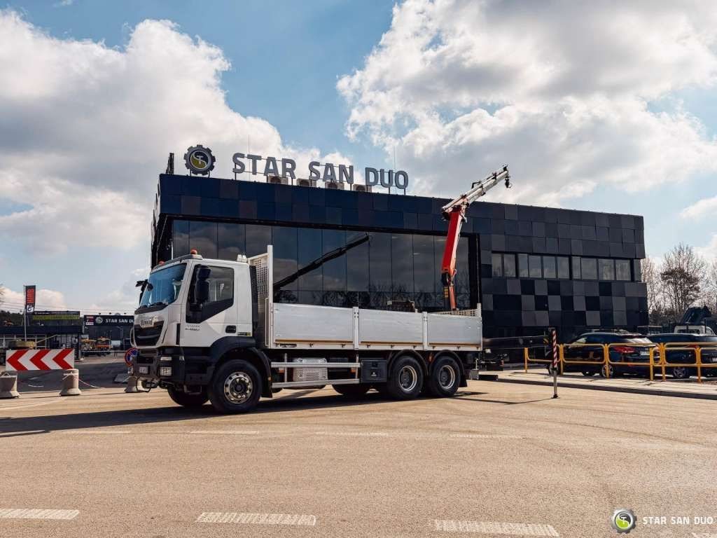 Iveco TRAKKER 450 6x4 PALFINGER PK 18502 SH Rotator - Autokran: das Bild 5 Iveco TRAKKER 450 6x4 PALFINGER PK 18502 SH Rotator - Autokran: das Bild 5