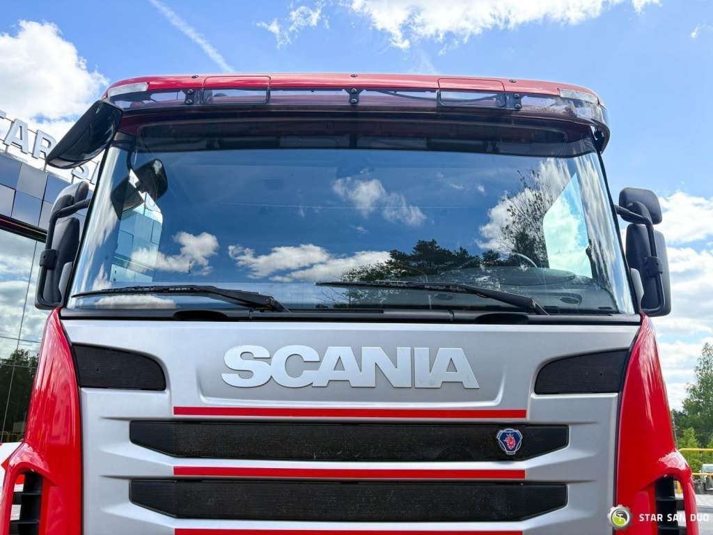 LKW Scania  D 320 FIRE BRIGADE Tank 12,000 Litres: das Bild 27