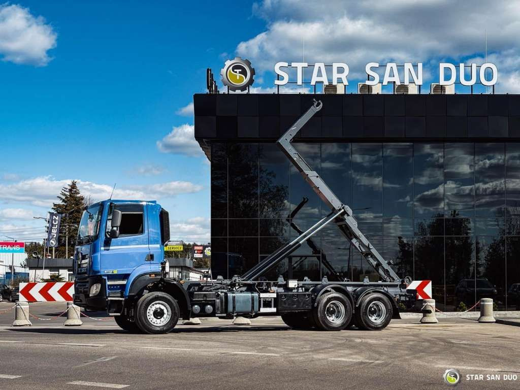 Tatra T158 PHOENIX 6x6 Euro 6 - LKW: das Bild 2 Tatra T158 PHOENIX 6x6 Euro 6 - LKW: das Bild 2