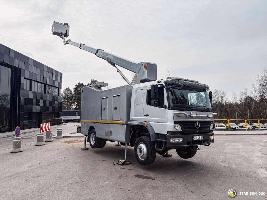 Mercedes-Benz 1529 4x4 Atego Lift Palfinger Wumag WT 230 - LKW mit Arbeitsbühne: das Bild 5 Mercedes-Benz 1529 4x4 Atego Lift Palfinger Wumag WT 230 - LKW mit Arbeitsbühne: das Bild 5