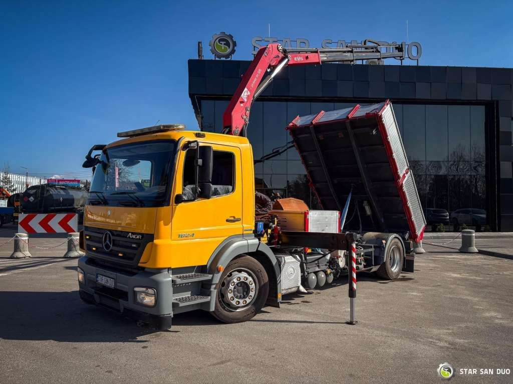 Mercedes-Benz AXOR 1824 4x2 HMF 975 HDS Crane Rotator Kipper Mercedes-Benz AXOR 1824 4x2 HMF 975 HDS Crane Rotator Kipper - Kipper: das Bild 4 Mercedes-Benz AXOR 1824 4x2 HMF 975 HDS Crane Rotator Kipper Mercedes-Benz AXOR 1824 4x2 HMF 975 HDS Crane Rotator Kipper - Kipper: das Bild 4