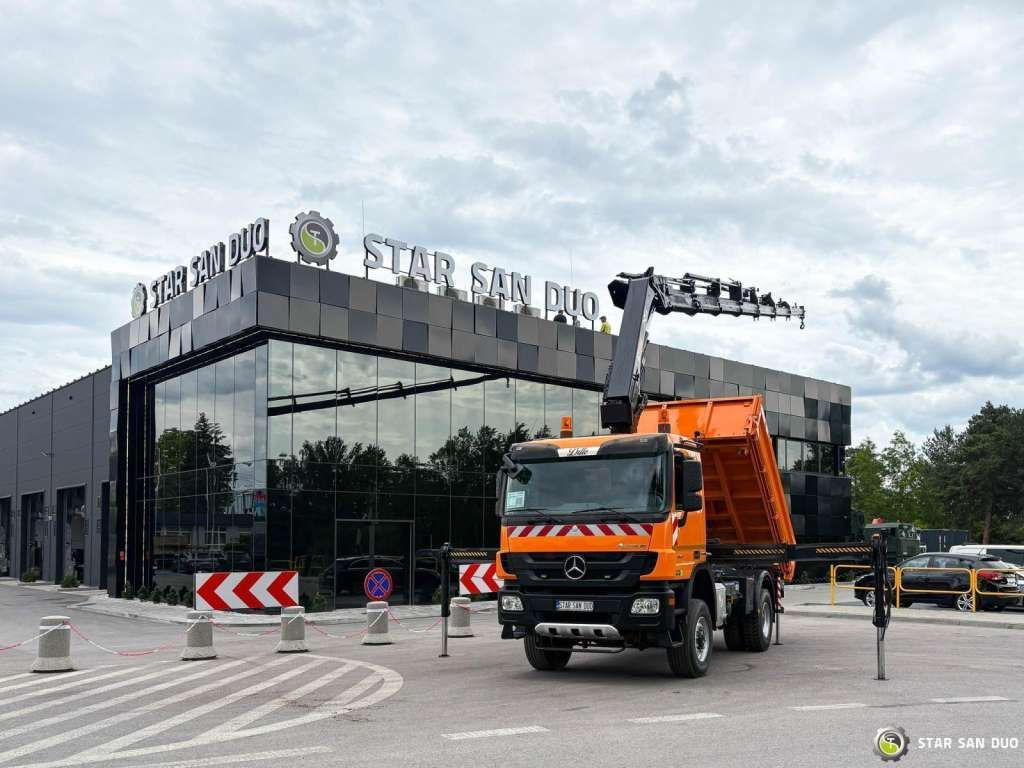 Mercedes-Benz Actros 1841 AK 4x4 Hiab 288E-7 Crane Kipper - Kipper: das Bild 2 Mercedes-Benz Actros 1841 AK 4x4 Hiab 288E-7 Crane Kipper - Kipper: das Bild 2