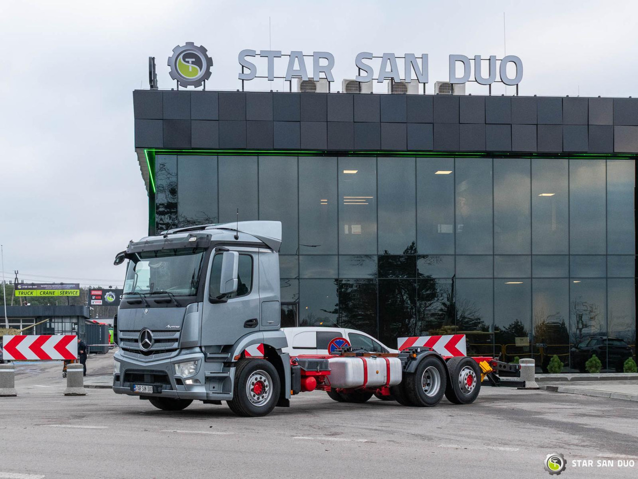 - Fahrgestell LKW: das Bild 4 - Fahrgestell LKW: das Bild 4