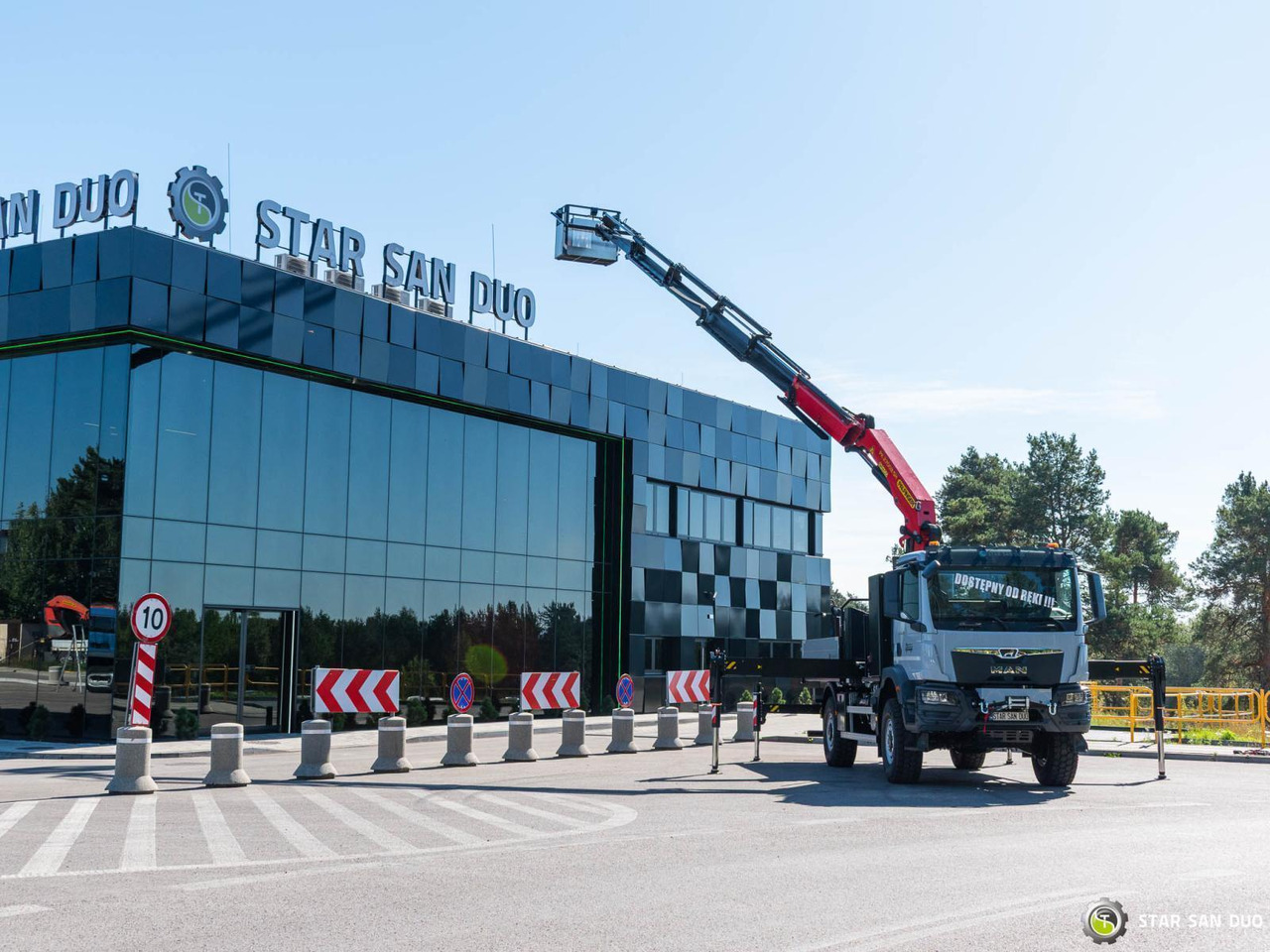 - Autokran: das Bild 2 - Autokran: das Bild 2