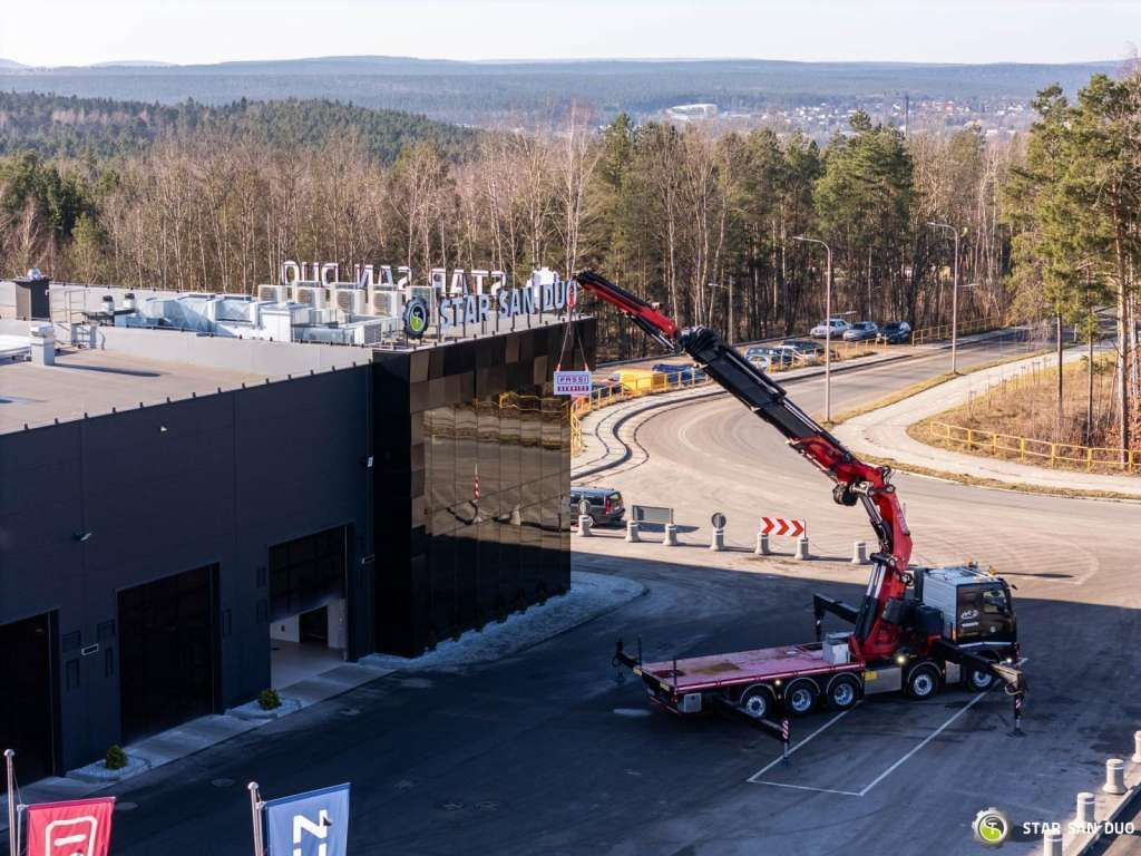 Volvo FH 540 10x4 FASSI F1950 FLY JIB WINCH 46m !!! Volvo FH 540 10x4 FASSI F1950 FLY JIB WINCH 46m !!! - Autokran: das Bild 3 Volvo FH 540 10x4 FASSI F1950 FLY JIB WINCH 46m !!! Volvo FH 540 10x4 FASSI F1950 FLY JIB WINCH 46m !!! - Autokran: das Bild 3