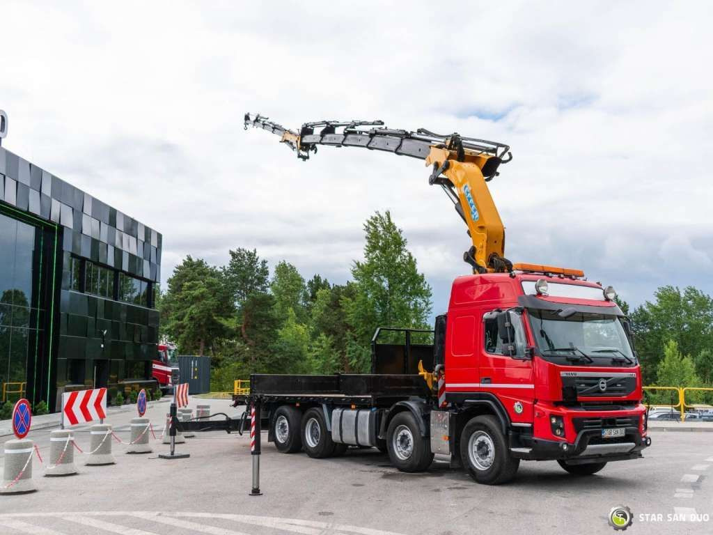 Volvo FMX 500 8x2 Effer 585 Fly Jib Winch Crane Kran - Autokran: das Bild 3 Volvo FMX 500 8x2 Effer 585 Fly Jib Winch Crane Kran - Autokran: das Bild 3