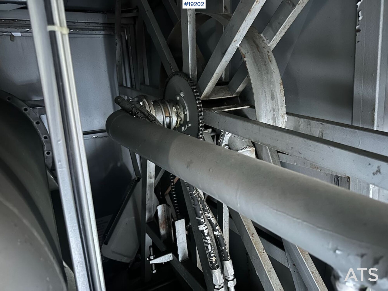 Dieselpumpe 40000 liter - Anbauteil für LKW: das Bild 4 Dieselpumpe 40000 liter - Anbauteil für LKW: das Bild 4