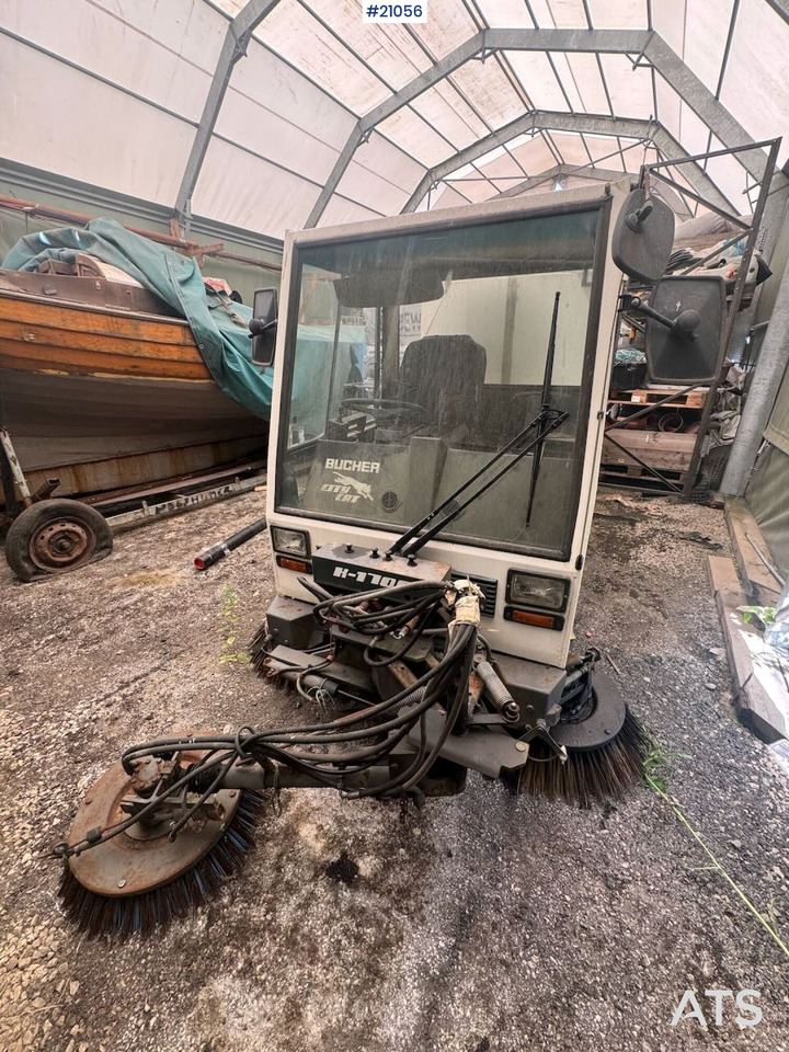 Bucher K-1700 - Kehrmaschine: das Bild 4 Bucher K-1700 - Kehrmaschine: das Bild 4