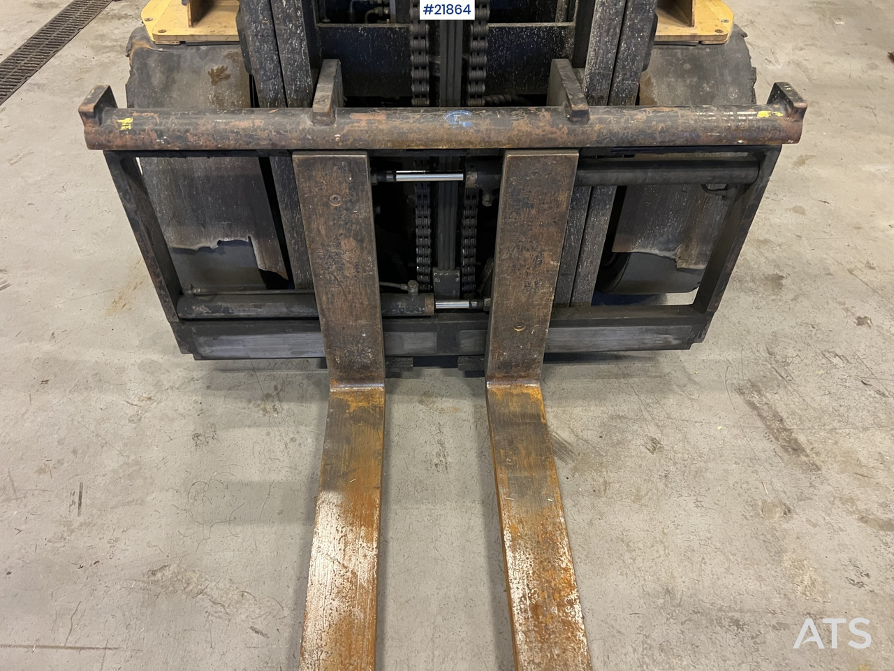 CAT DP30N truck - Dieselstapler: das Bild 3 CAT DP30N truck - Dieselstapler: das Bild 3