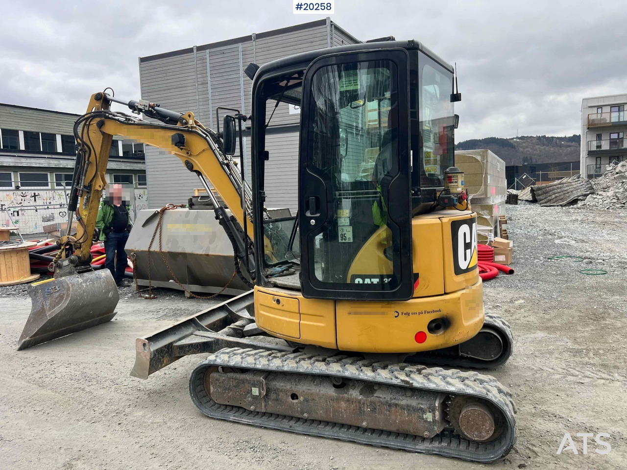 Bagger Caterpillar 303.5ECR: das Bild 20