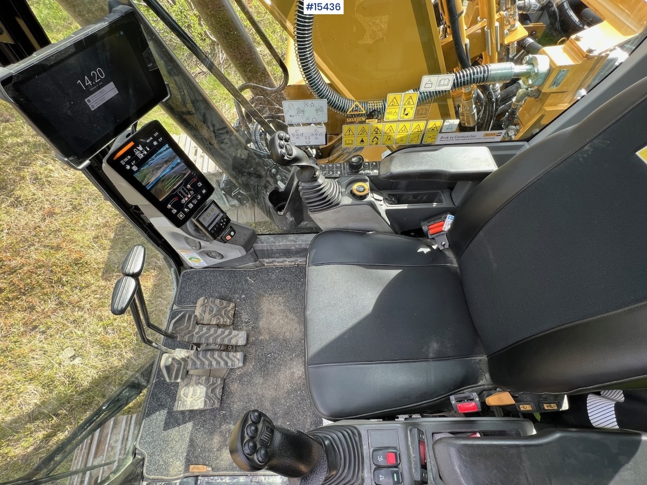 Bagger Caterpillar 320: das Bild 18