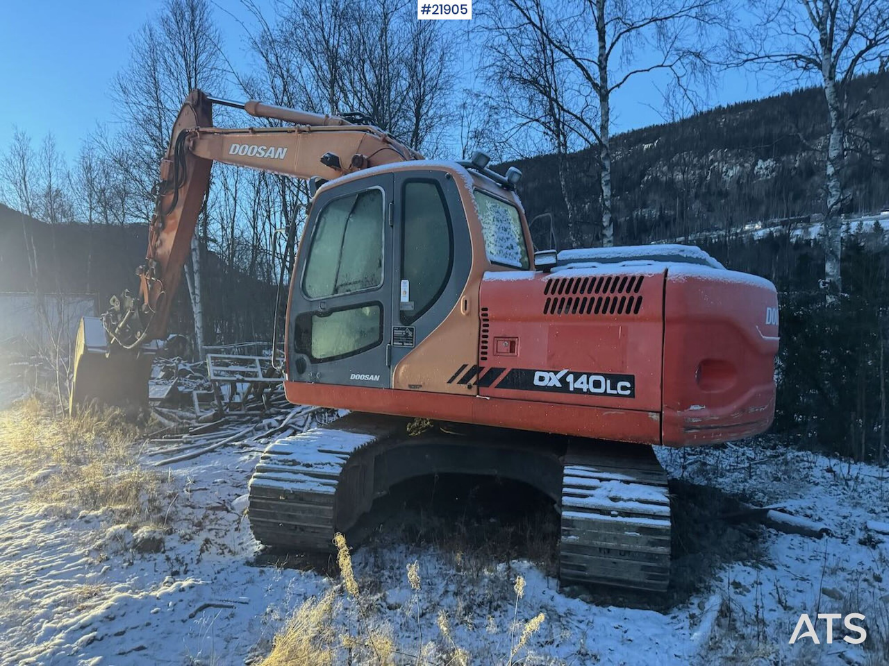 Doosan DX140LC Beltegraver m/ Engcon tilt og 2 skuffer. Nye belter. - Kettenbagger: das Bild 4 Doosan DX140LC Beltegraver m/ Engcon tilt og 2 skuffer. Nye belter. - Kettenbagger: das Bild 4