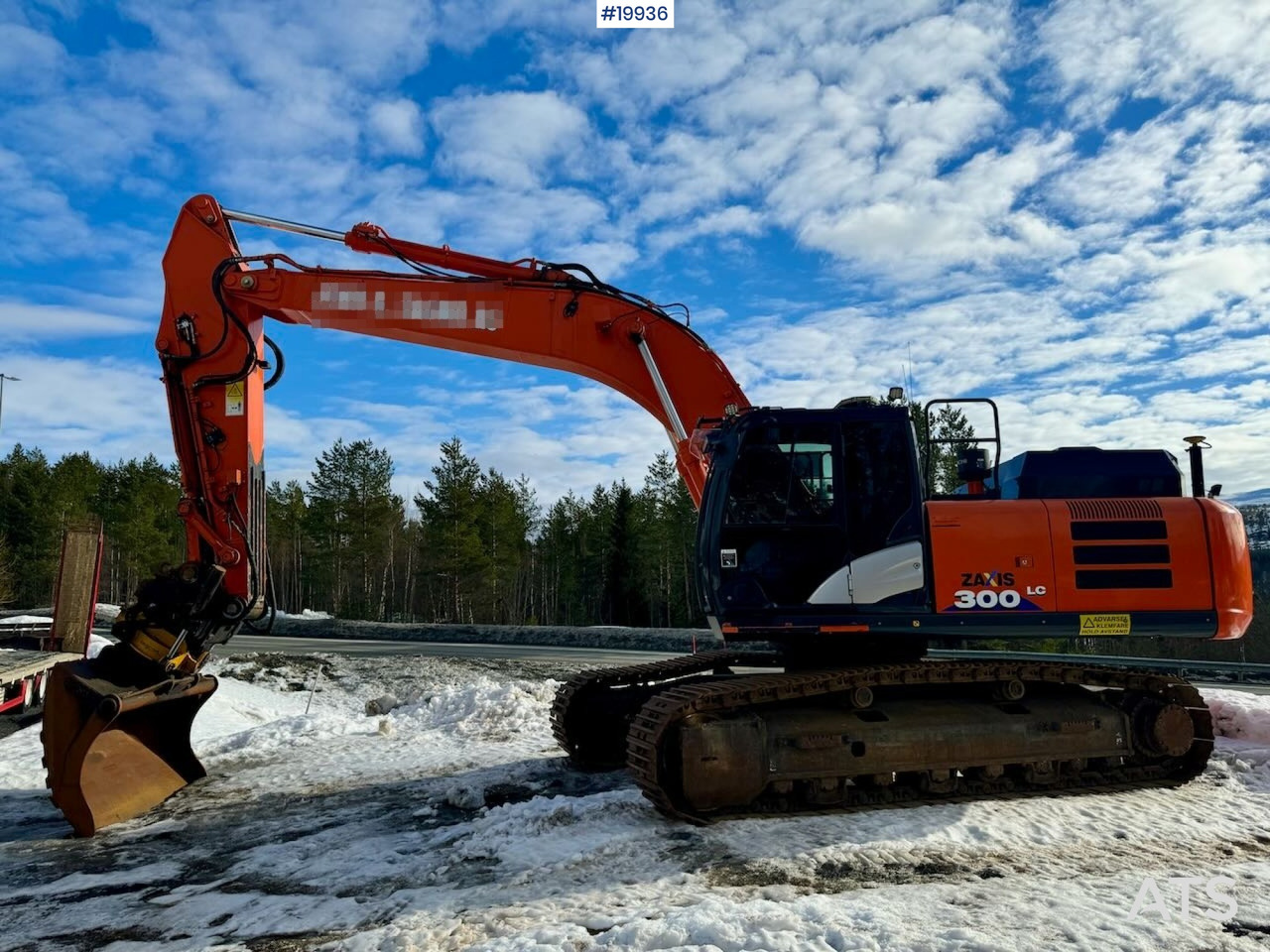 Hitachi ZX300LC-6 - Bagger: das Bild 2 Hitachi ZX300LC-6 - Bagger: das Bild 2