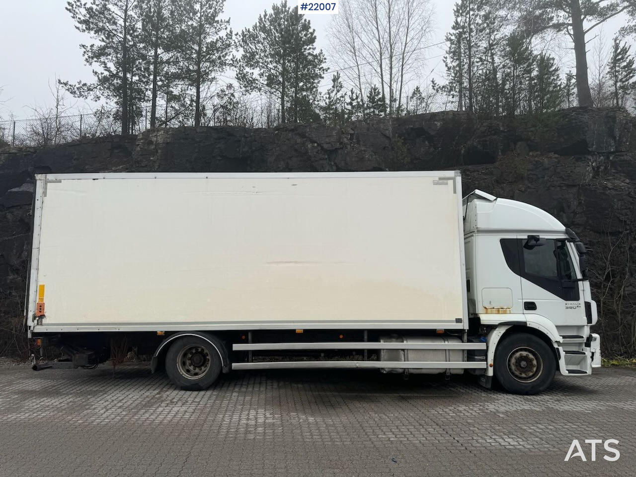 Iveco Stralis - Koffer LKW: das Bild 3 Iveco Stralis - Koffer LKW: das Bild 3