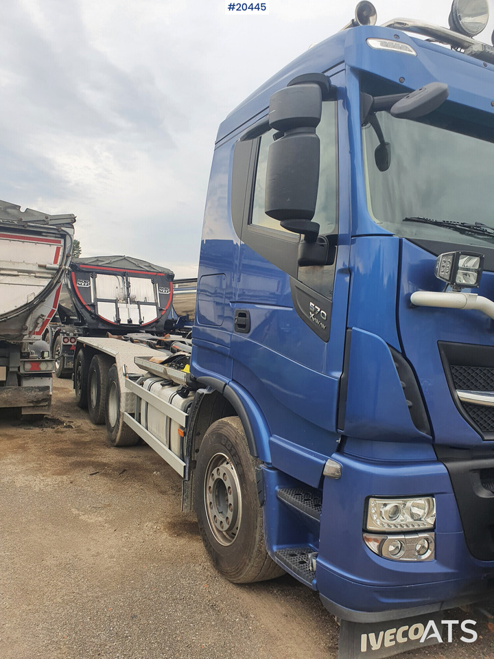 Iveco X-way Stralis 570 - Abrollkipper: das Bild 4 Iveco X-way Stralis 570 - Abrollkipper: das Bild 4