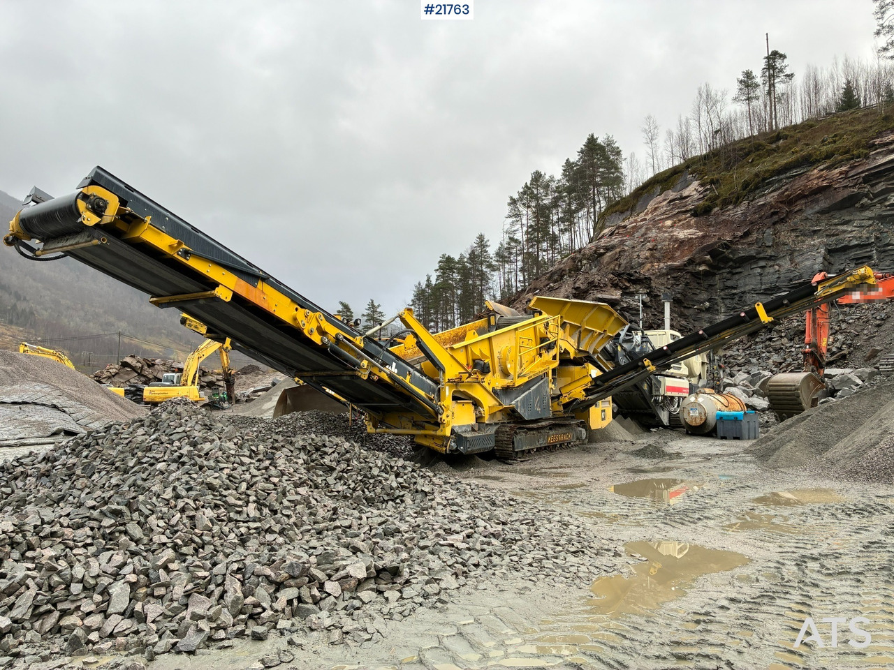 Keestrack 2016 Keestrack K4 2 dekker sikt - Siebmaschine: das Bild 1 Keestrack 2016 Keestrack K4 2 dekker sikt - Siebmaschine: das Bild 1