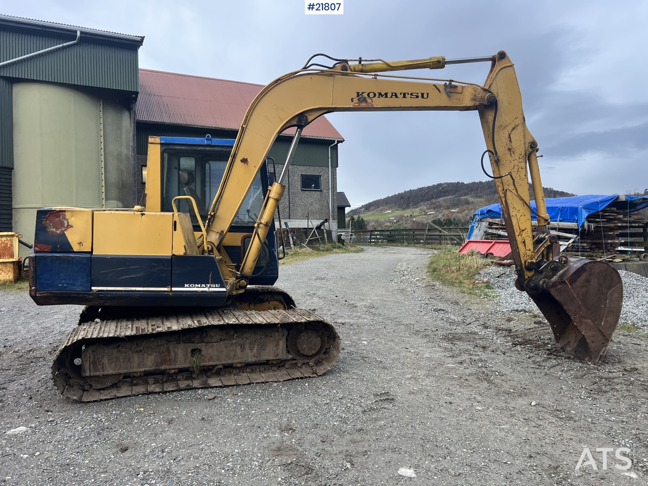 Komatsu pc60-5 gravemaskin m/ renskeskuffe,soldeskuffe og smalskuffe - Bagger: das Bild 3 Komatsu pc60-5 gravemaskin m/ renskeskuffe,soldeskuffe og smalskuffe - Bagger: das Bild 3