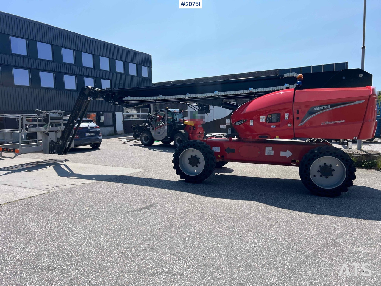 Manitou 220 TJ+ - Teleskopbühne: das Bild 3 Manitou 220 TJ+ - Teleskopbühne: das Bild 3