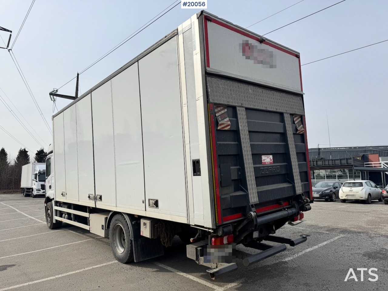 Mercedes Actros 1833 - Koffer LKW: das Bild 4 Mercedes Actros 1833 - Koffer LKW: das Bild 4