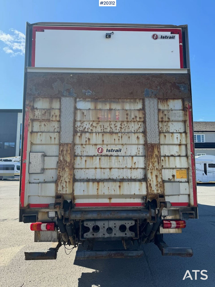 Mercedes Actros 1833 - Koffer LKW: das Bild 4 Mercedes Actros 1833 - Koffer LKW: das Bild 4