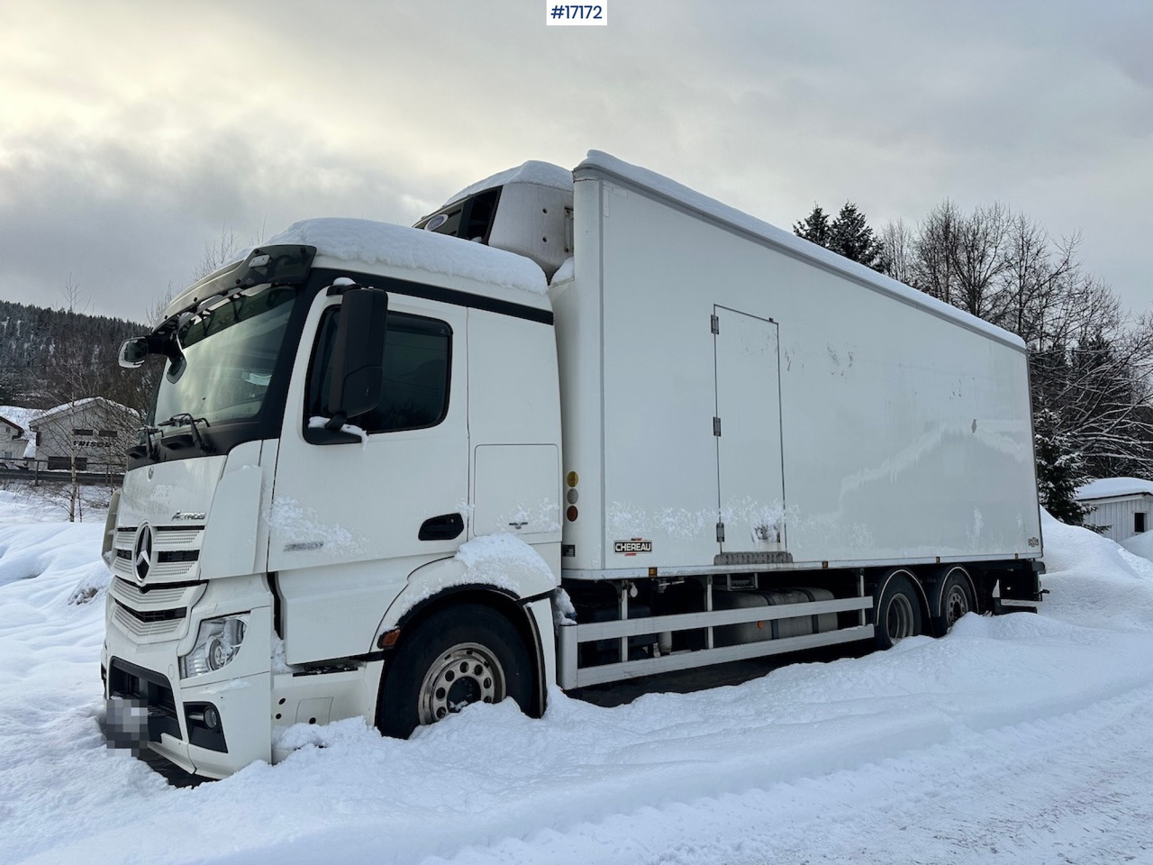 Mercedes Actros 2551 - Koffer LKW: das Bild 2 Mercedes Actros 2551 - Koffer LKW: das Bild 2