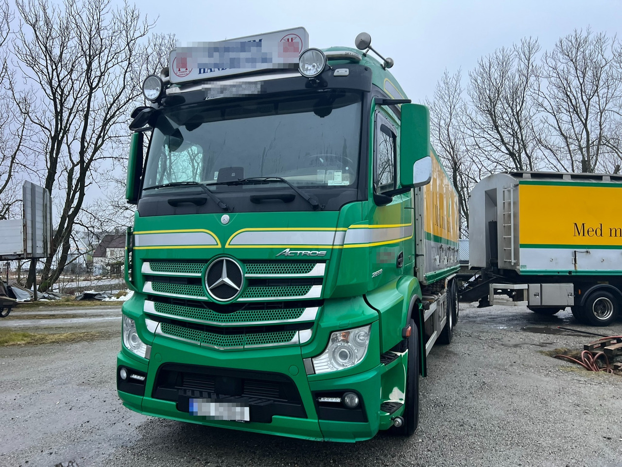 Mercedes Actros - Tankwagen: das Bild 4 Mercedes Actros - Tankwagen: das Bild 4