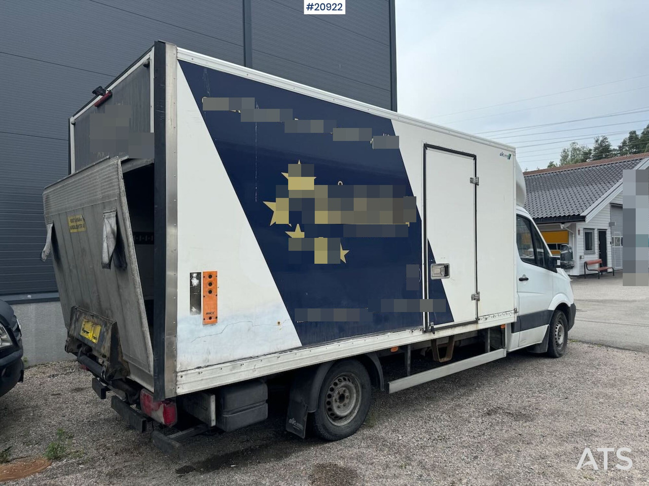 Mercedes SPRINTER - Koffer Transporter: das Bild 3 Mercedes SPRINTER - Koffer Transporter: das Bild 3