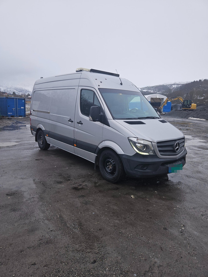 Mercedes Sprinter - Kastenwagen: das Bild 3 Mercedes Sprinter - Kastenwagen: das Bild 3