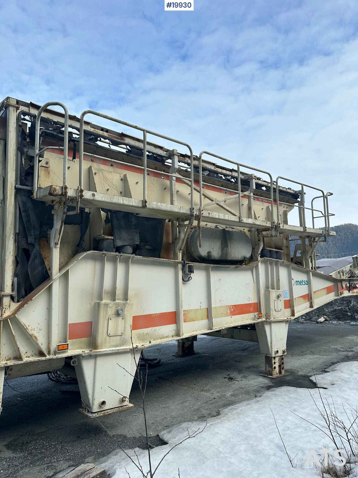 Metso Nordberg NW 353 FS - Siebmaschine: das Bild 5 Metso Nordberg NW 353 FS - Siebmaschine: das Bild 5