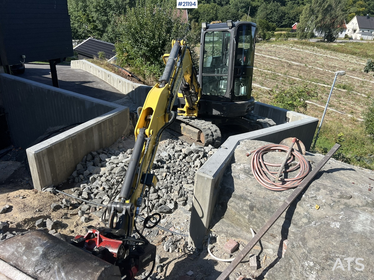 Kettenbagger New Holland E55B: das Bild 8