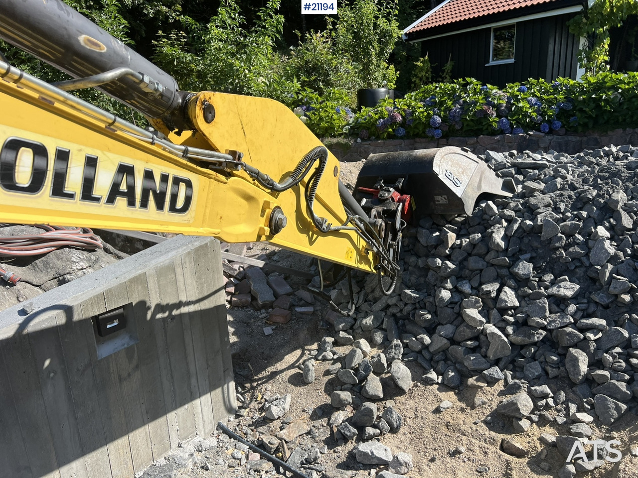 Kettenbagger New Holland E55B: das Bild 12