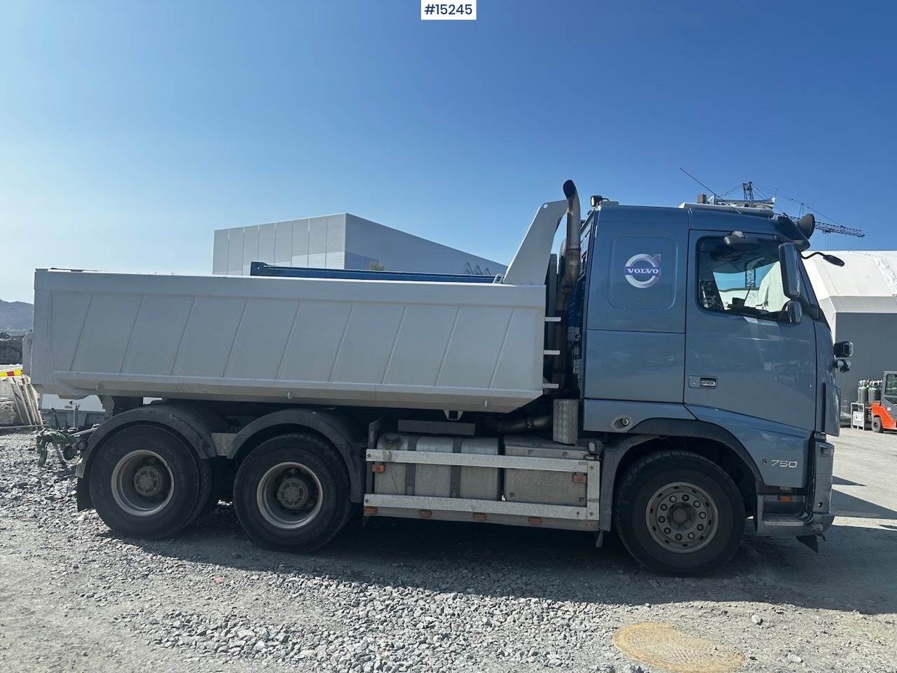 Volvo FH750 - Sattelzugmaschine: das Bild 2 Volvo FH750 - Sattelzugmaschine: das Bild 2