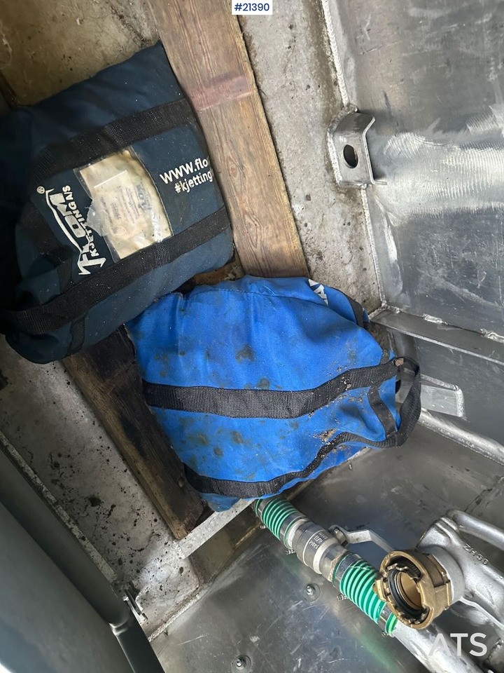 Tankwagen Scania R380: das Bild 28