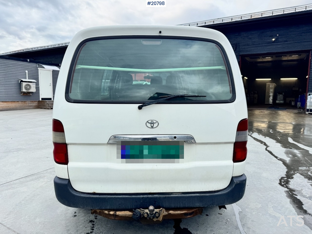 Toyota Hiace - Kastenwagen: das Bild 4 Toyota Hiace - Kastenwagen: das Bild 4