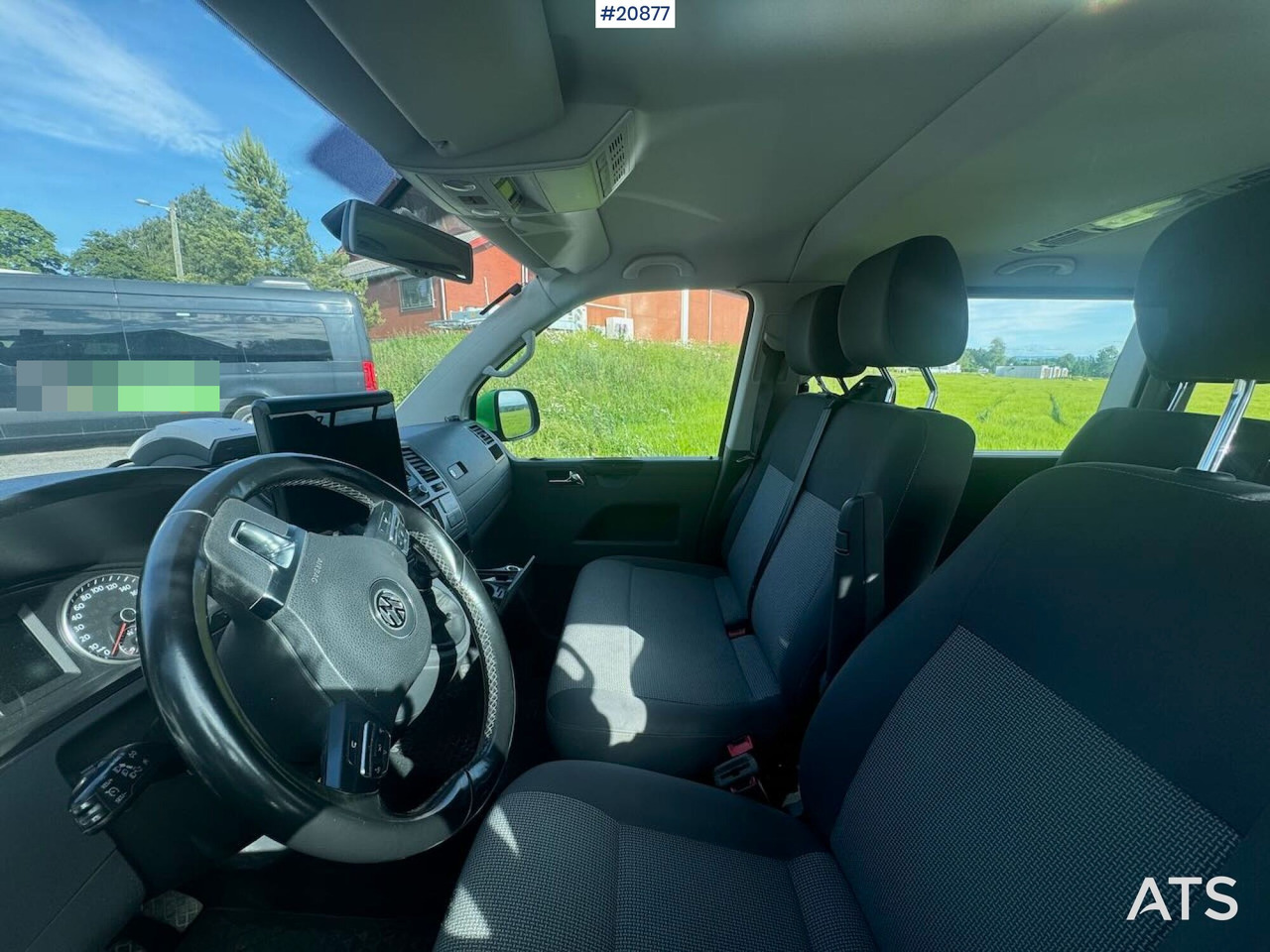 Personentransporter Volkswagen CARAVELLE: das Bild 13