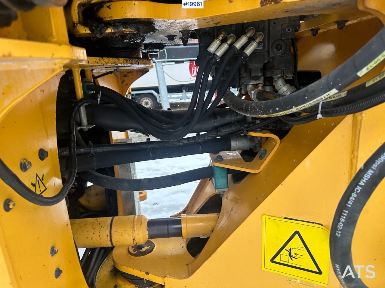 Radlader Volvo L90F: das Bild 17
