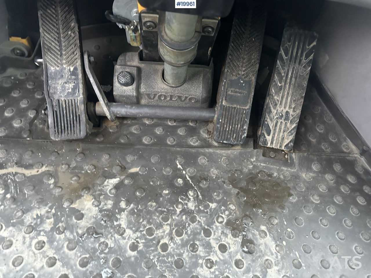 Radlader Volvo L90F: das Bild 35